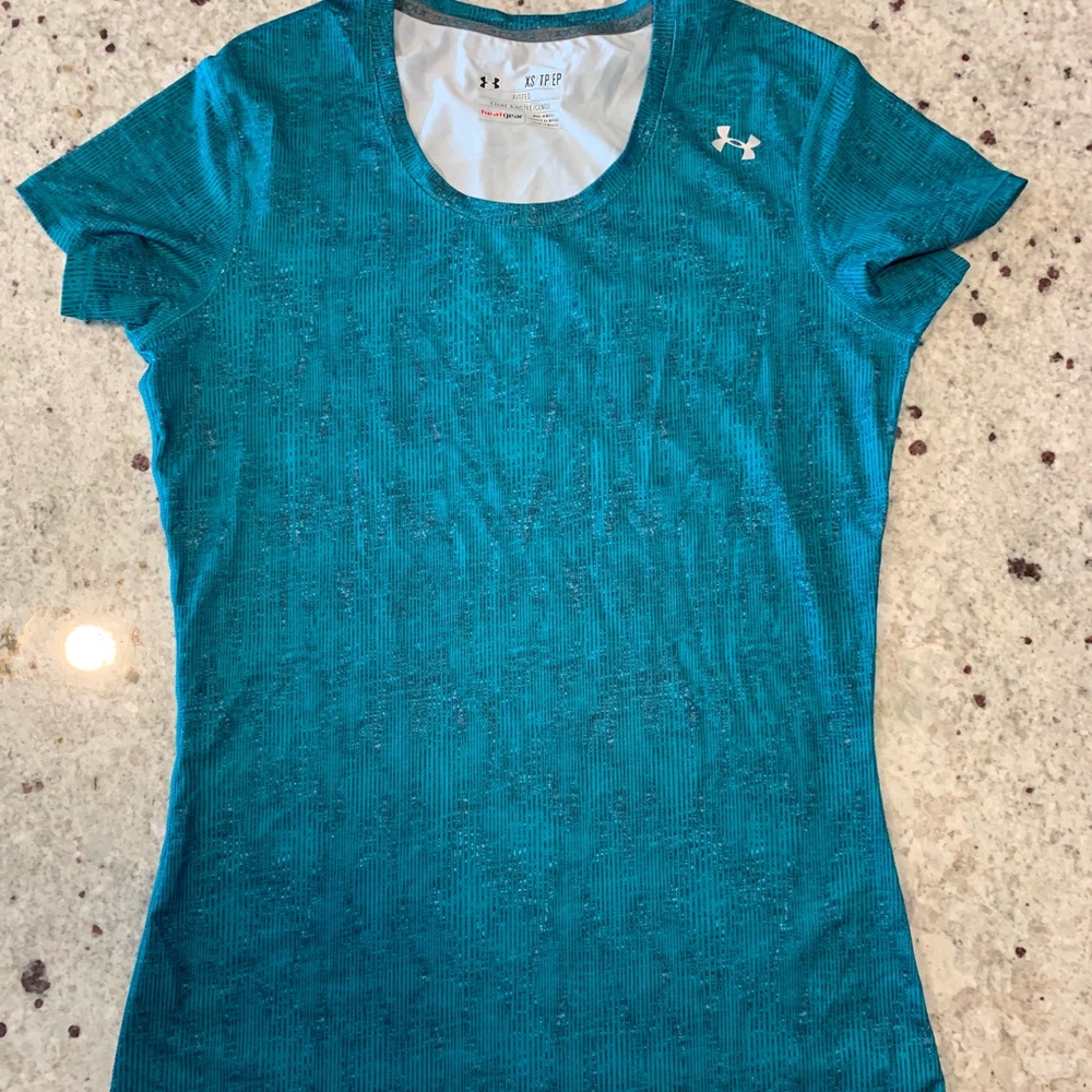 Never worn UA workout shirt